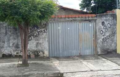 Imagem: A casa possui 2 Dormitórios, 1 Banheiro e está localizado