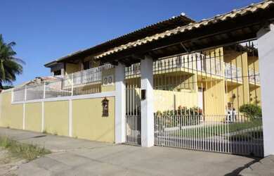 Imagem: A casa em condomínio possui 2 Dormitórios, 2 Banheiros, 1