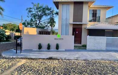 Imagem: A casa em condomínio possui 3 Dormitórios, 2 Banheiros, 2