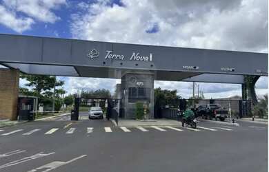 Imagem: A casa em condomínio possui 2 Dormitórios, 1 Banheiro, 80m²