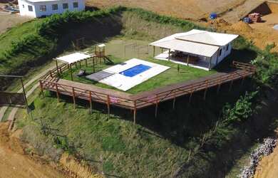 Imagem: A chácara possui 1000m² de Área e está localizado em Centro