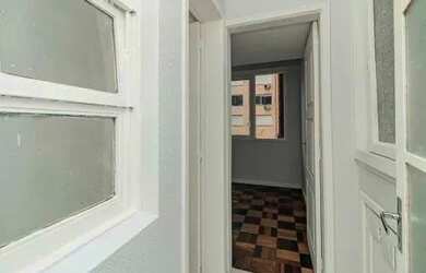 Imagem 10: Apartamento com 2 Dormitorio(s) localizado(a) no bairro CENTRO HISTORICO em Porto Alegre