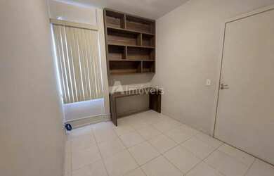 Imagem 9: Casa Sobrado - Oportunidade no Costa e Silva