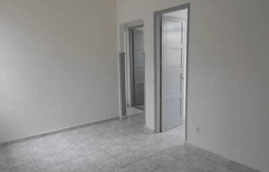 Imagem: O apartamento possui 2 Dormitórios, 1 Banheiro, 64m² de Área