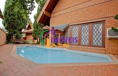 Imagem: A casa em condomínio possui 3 Dormitórios, 3 Banheiros, 4