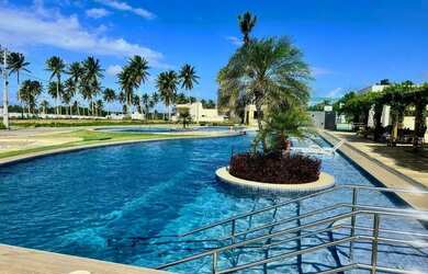 Imagem: A casa possui 3 Dormitórios, 2 Banheiros, 240m² de Área e