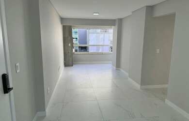 Imagem 8: Apartamento todo reformado no Centro de Balneário Camboriú/SC, com 3 quarto e 1 vaga