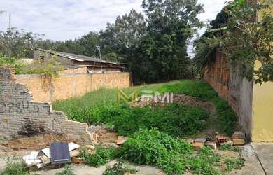 Imagem: O terreno possui 300m² de Área e está localizado em Parque