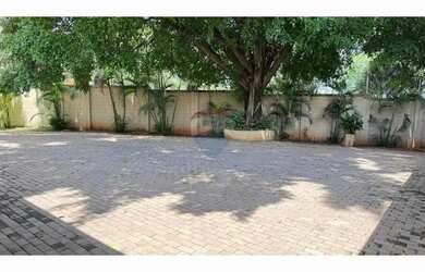 Imagem: Excelente Sobrado de esquina com 3 dormitórios sendo 1 suite