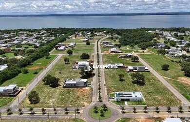 Imagem: O terreno possui 600m² de Área, Imóvel novo e está localizado