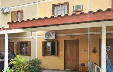 Imagem: Casa 3 dormitórios em condomínio no bairro Camaquã, a 50