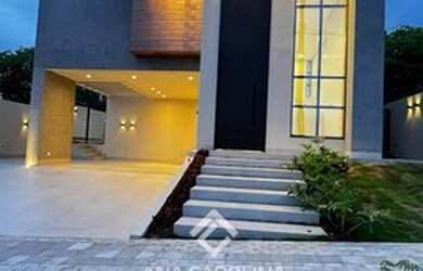 Imagem: A casa em condomínio possui 4 Dormitórios, 2 Banheiros, 4