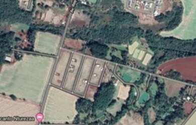 Imagem: O terreno à venda possui e está localizado em Lote Grande