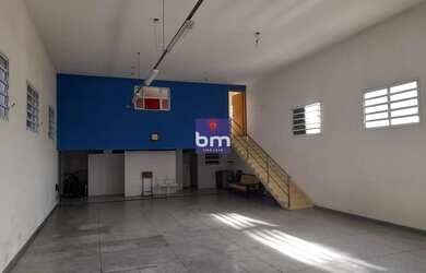 Imagem 2: Locação Galpão com 150,00 m², 4 vaga s . Parque Arariba, São Paulo