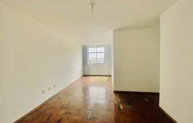 Imagem: O apartamento possui 2 Dormitórios, 3 Banheiros, 1 Vaga na