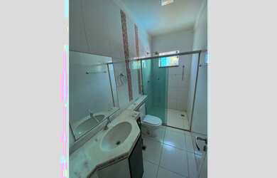 Imagem 6: Lindo sobrado alto padrão a venda de frente ao condomínio San Rafael