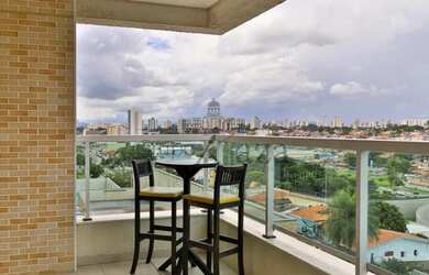 Imagem: O apartamento possui 3 Dormitórios, 1 Banheiro, 2 Vagas na