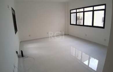 Imagem: O depósito possui 26m² de Área e Imóvel novo e está localizado