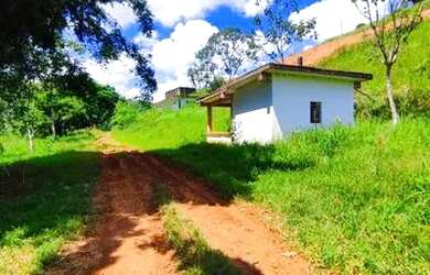 Imagem: O terreno possui 600m² de Área e está localizado em Itaim