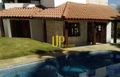 Imagem: A casa em condomínio possui 4 Dormitórios, 4 Banheiros, 4