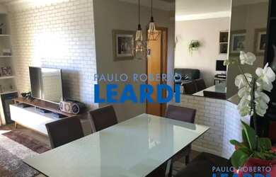 Imagem: O apartamento possui 3 Dormitórios, 2 Banheiros, 2 Vagas na