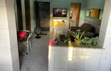 Imagem 3: Casa a Venda - Paulo VI. Varanda, 1 Banheiroe2 Dormitórios