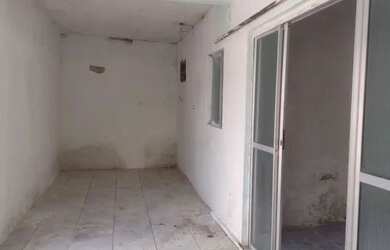 Imagem: A casa possui 3 Dormitórios, 3 Banheiros, 5m² de Área e