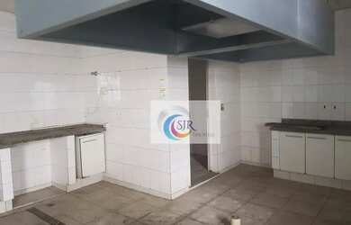 Imagem: O depósito possui 1771m² de Área e está localizado em Vila