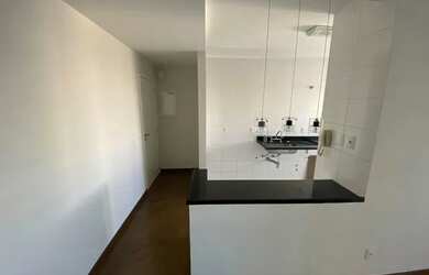 Imagem: O apartamento possui 2 Dormitórios, 2 Banheiros, 2 Vagas na