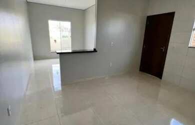 Imagem: A casa possui 2 Dormitórios, 1 Banheiro, 197m² de Área e