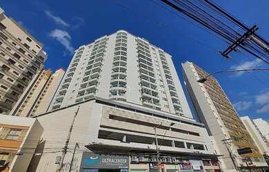 Imagem: O apartamento na cobertura possui 3 Dormitórios, 2 Banheiros