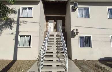 Imagem: O apartamento possui 2 Dormitórios, 1 Banheiro, 2 Vagas na