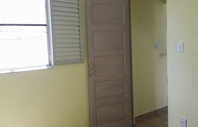 Imagem 5: Alugo uma kit net. 1 Banheiroe1 Dormitório