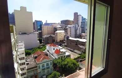 Imagem 1: Apartamento para venda possui 61 m² no Centro Histórico