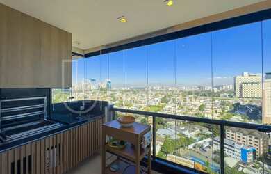 Imagem: O apartamento possui 1 Dormitório, 2 Banheiros, 2 Vagas na