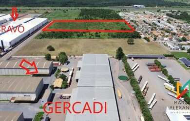 Imagem: O terreno possui 39.200m² de Área e está localizado em Distrito