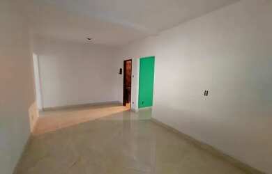 Imagem: A casa possui 2 Dormitórios, 1 Banheiro, 70m² de Área e