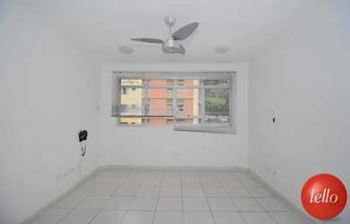 Imagem: O depósito possui 1 Vaga na garagem, 24m² de Área e está