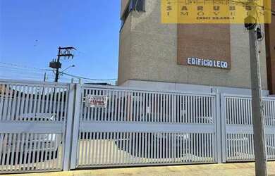 Imagem: O apartamento possui 2 Dormitórios, 1 Banheiro, 3 Vagas na