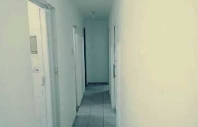 Imagem: A casa em condomínio possui 5 Dormitórios, 5 Banheiros, 1