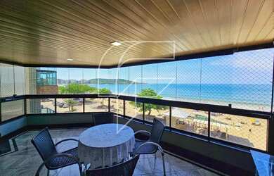 Imagem: O apartamento possui 3 Dormitórios, 3 Banheiros, 2 Vagas na