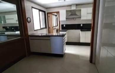 Imagem 2: Imóvel para venda com 180 metros quadrados com 4 quartos em Praia de...