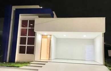 Imagem: A casa em condomínio possui 3 Dormitórios, 1 Banheiro, 2 Vagas