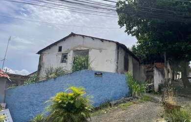 Imagem: O terreno possui 223m² de Área, Imóvel novo e está localizado