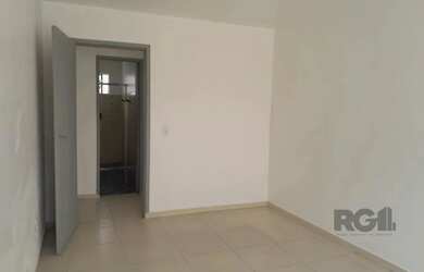 Imagem 3: Apartamento térreo de um quarto no bairro Santana em Porto Alegre