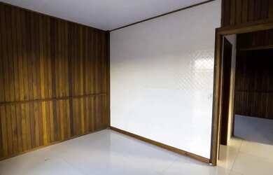 Imagem 7: Casa Madeira , com 4 quartos e 1 banheiros à Venda, 242 m² em Criciúma/SC