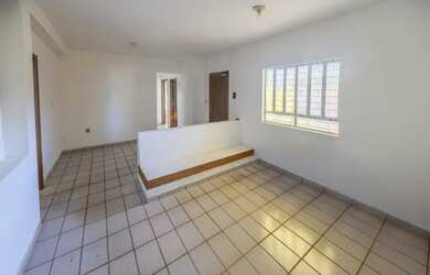 Imagem 10: Casa à Venda no Centro de Capivari de Baixo/SC