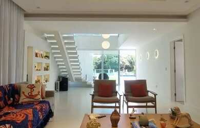 Imagem 3: Imóvel para venda possui 341 metros quadrados com 6 quartos