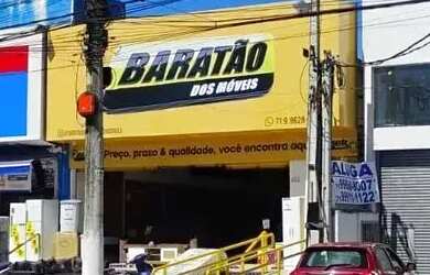 Imagem: O depósito possui 295m² de Área e está localizado em Dias