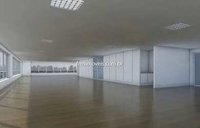 Imagem: O depósito possui 5 Vagas na garagem, 2.837m² de Área, Imóvel